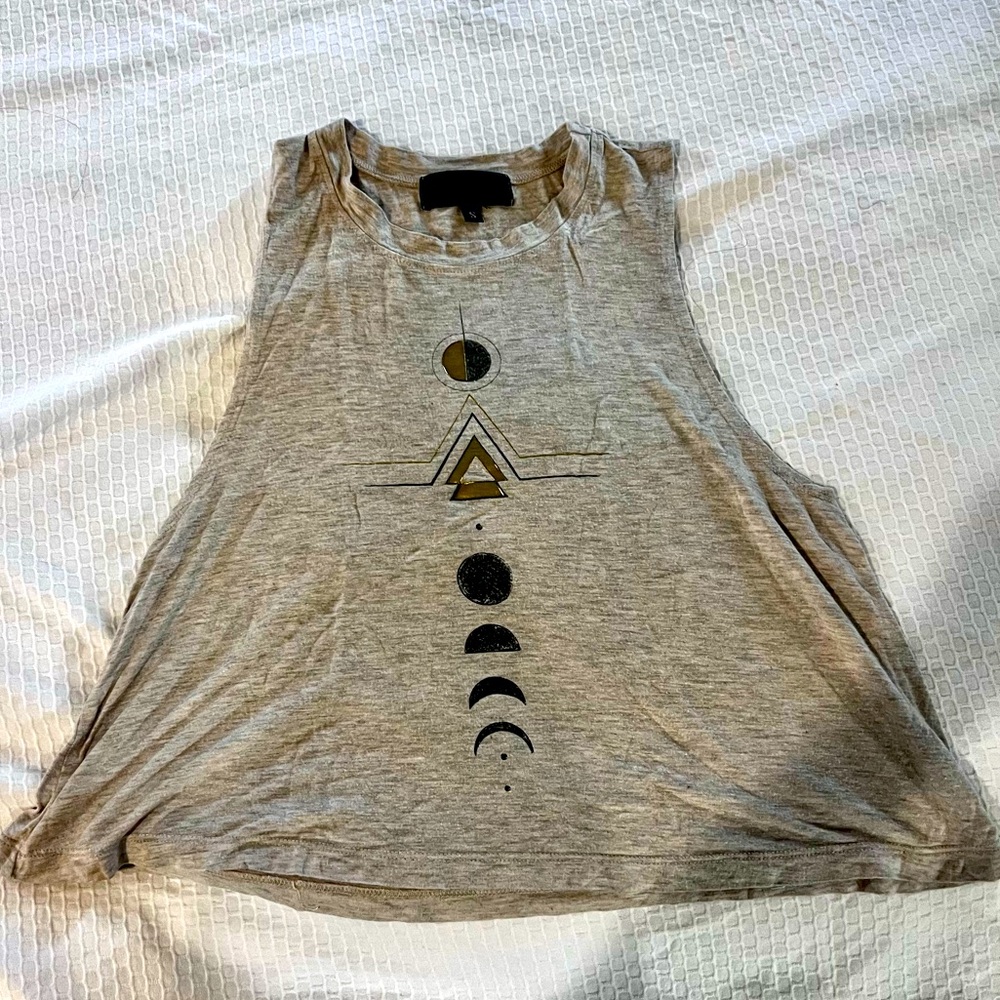 Neoclassics Tank